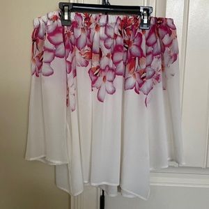 Amanda Uprichard off the shoulder top